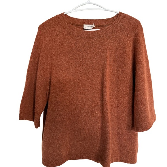 Rust Sweater - Picture 7 of 7
